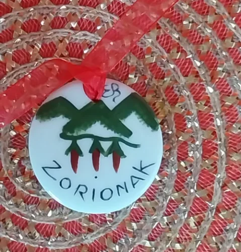 MEDAILLE RONDE PIMENTS ZORIONAK